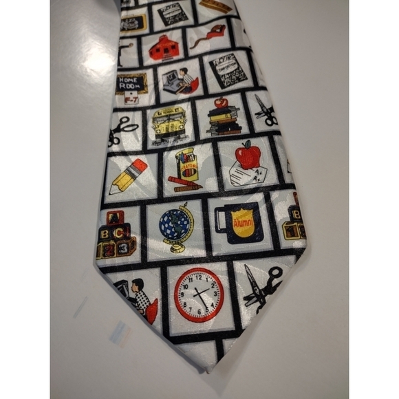 Steven Harris handmade school theme necktie - Picture 6 of 11